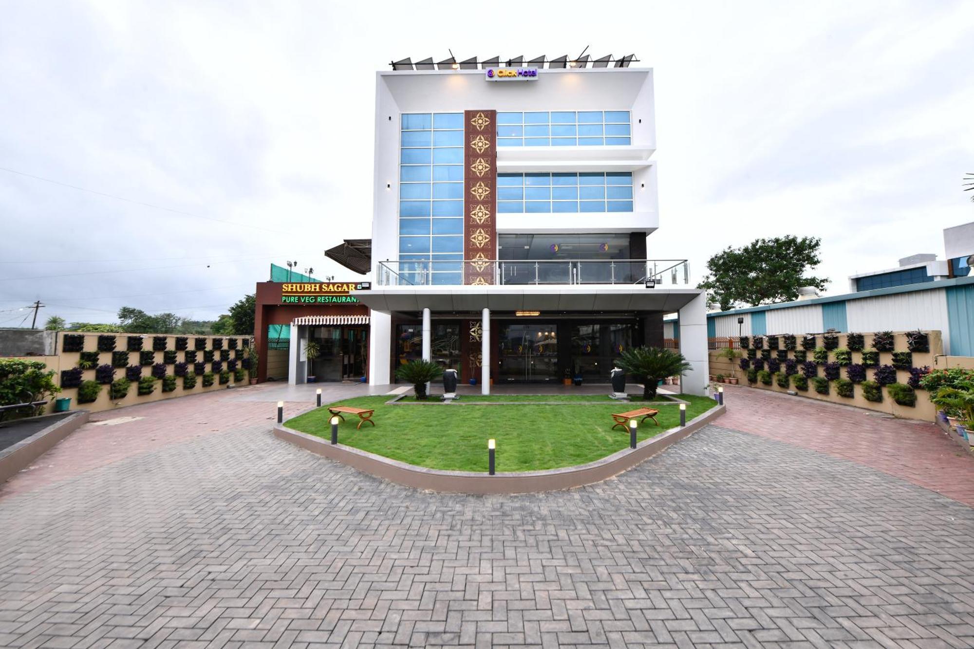 VITS Sagar Plaza, Pune Chakan Hotel Exterior foto