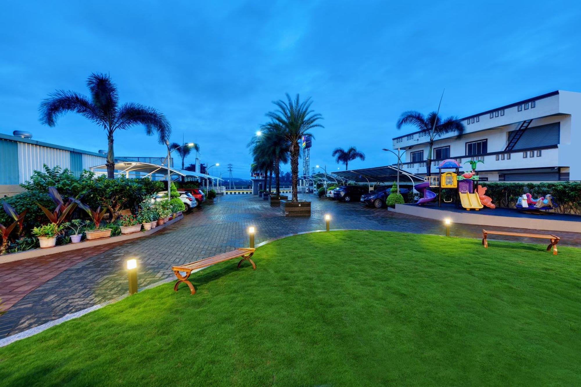 VITS Sagar Plaza, Pune Chakan Hotel Exterior foto